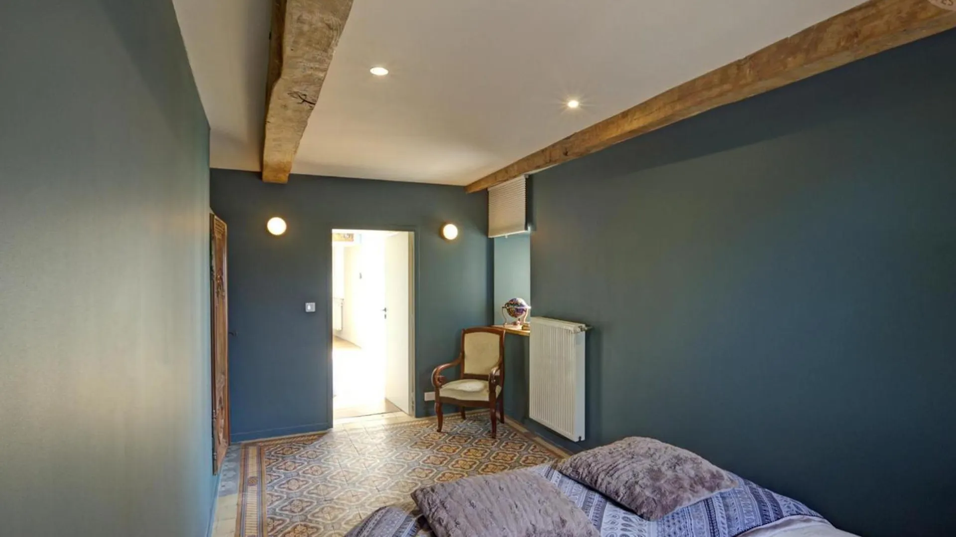 Holiday home Maison Mitoyenne Spacieuse Avec Jardin, Terrasse Et Internet - Fr-1-496-312 Saint-Symphorien-de-Lay France